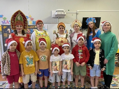 Фото с ряжеными